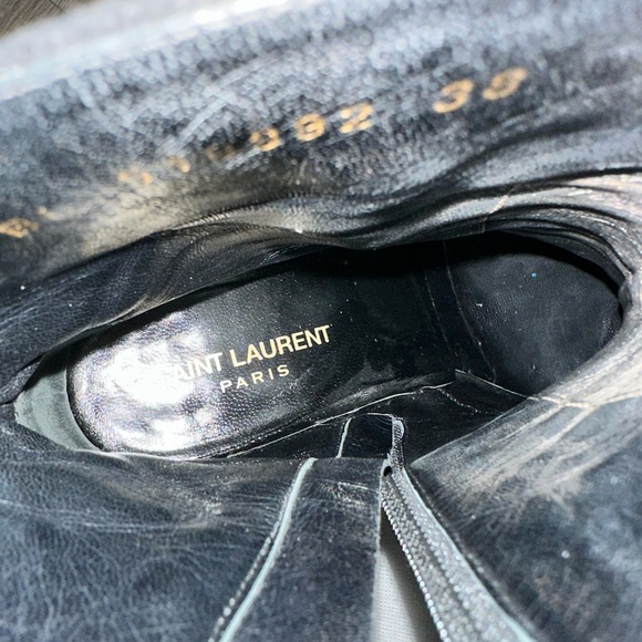 Saint Laurent Betty embellished boot - Picture 3 of 8